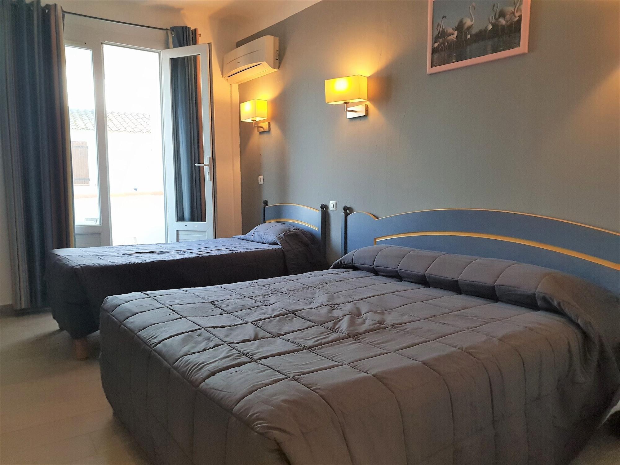 Hotel Les Palmiers En Camargue Saintes-Maries-de-la-Mer Zewnętrze zdjęcie