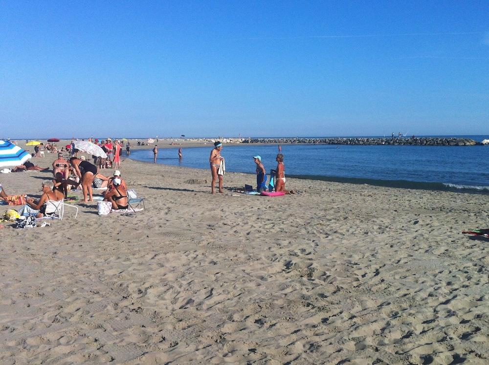 Hotel Les Palmiers En Camargue Saintes-Maries-de-la-Mer Zewnętrze zdjęcie
